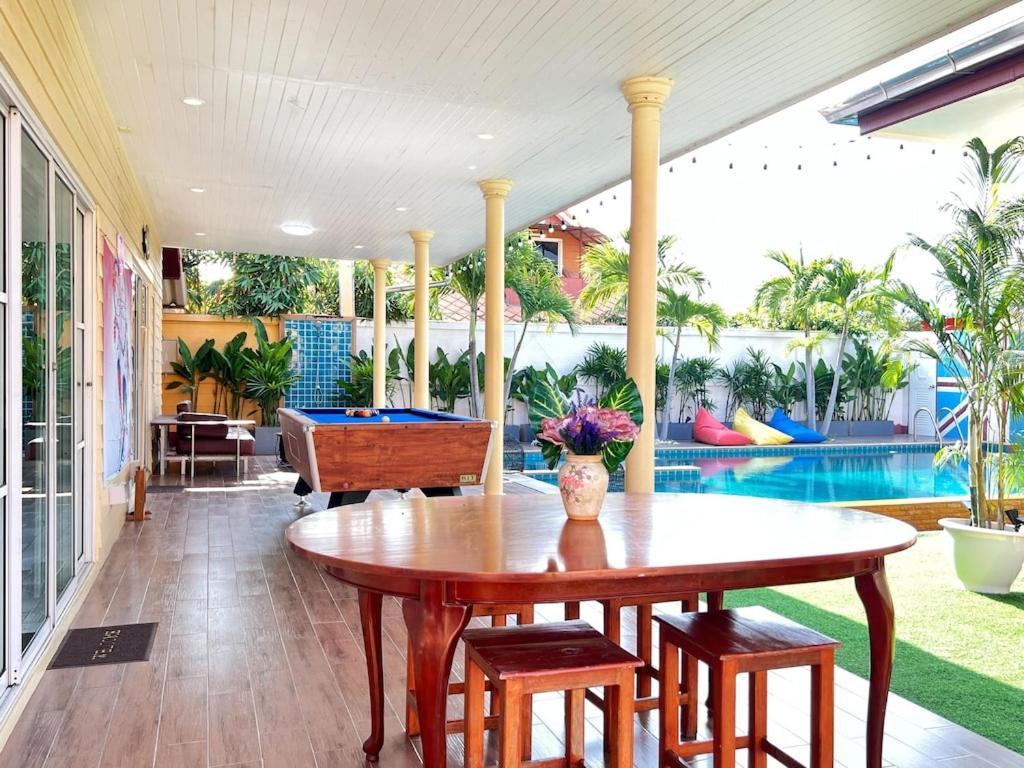 Mantra Pattaya Pool Villa With Jacuzzi In Pattaya-Pet-Friendly Джомтьен Экстерьер фото