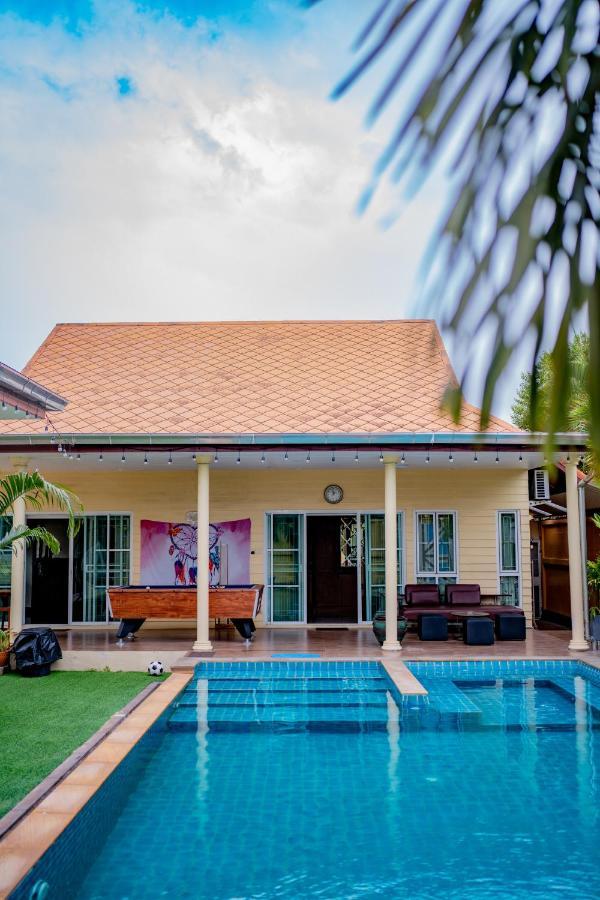 Mantra Pattaya Pool Villa With Jacuzzi In Pattaya-Pet-Friendly Джомтьен Экстерьер фото